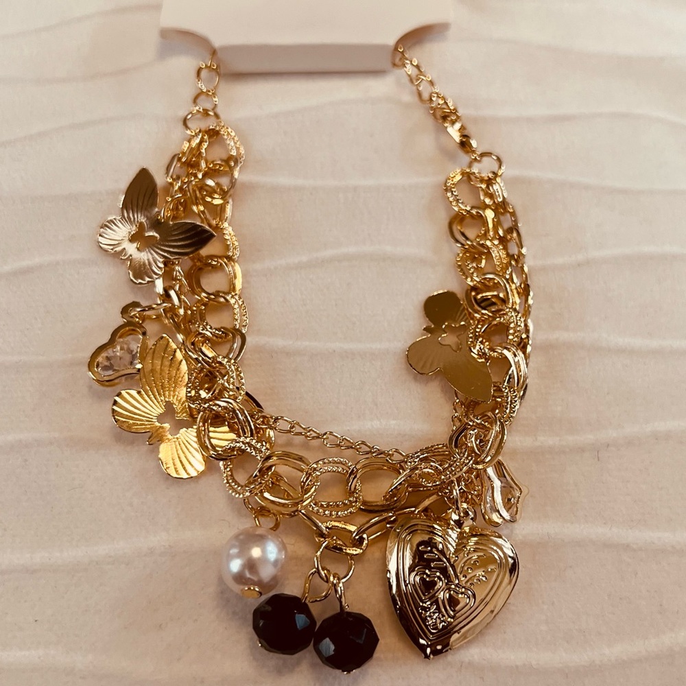 NEW - Golden Bracelet